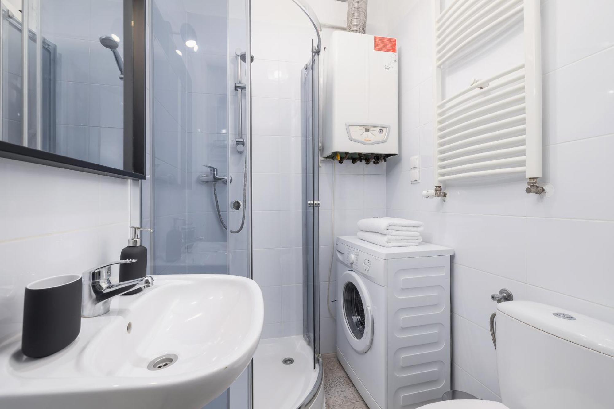 1-Bedroom Apartment - Dluga 65 Street คราคูฟ ภายนอก รูปภาพ