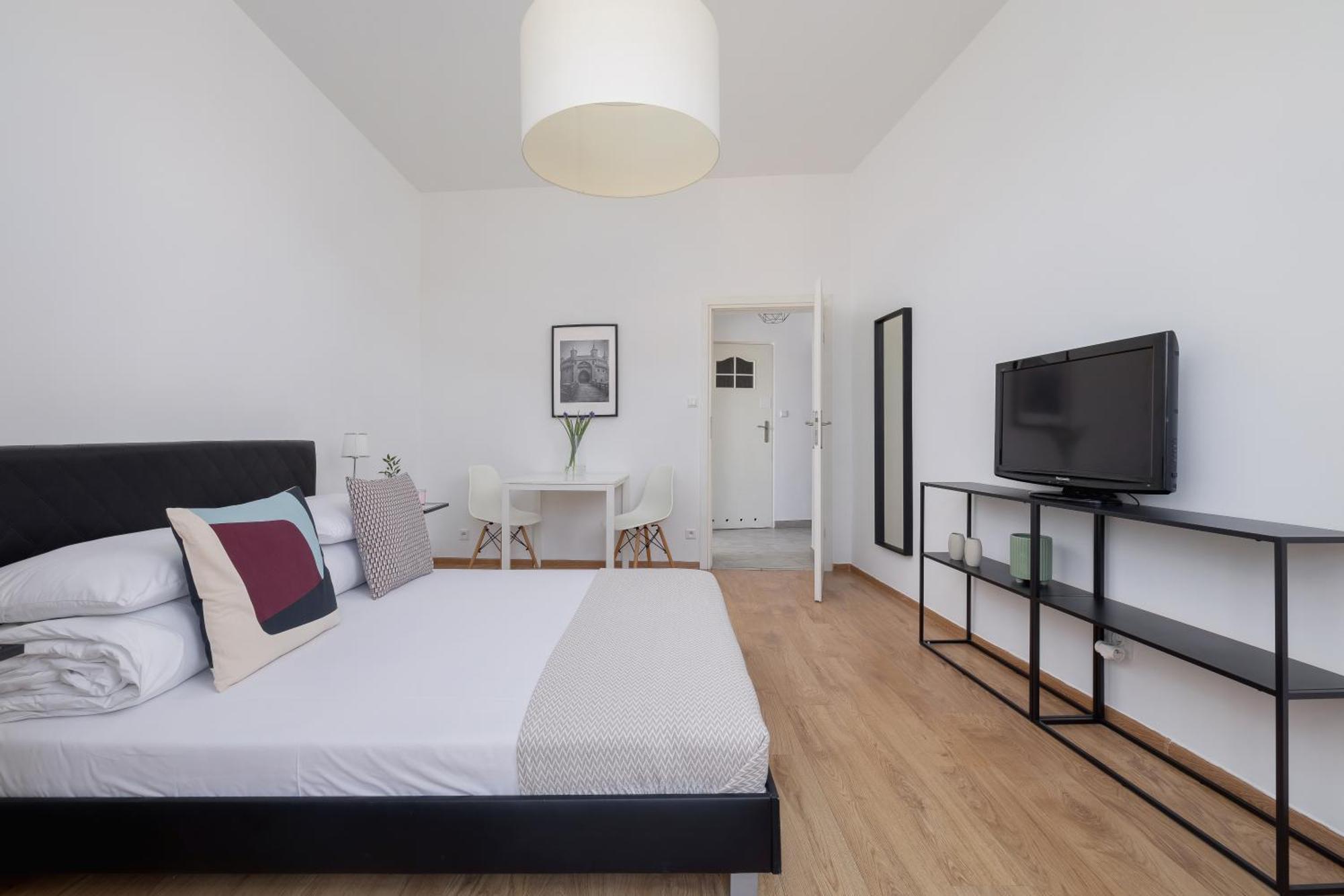 1-Bedroom Apartment - Dluga 65 Street คราคูฟ ภายนอก รูปภาพ